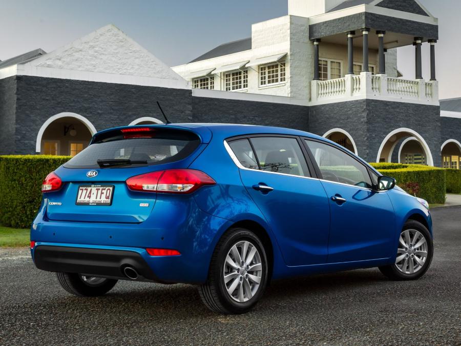  Kia Cerato Hatchback 2013 года  (AU) (фото 14 из 23)